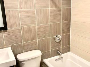 65 Grand Ave #2F, Brooklyn, NY 11205