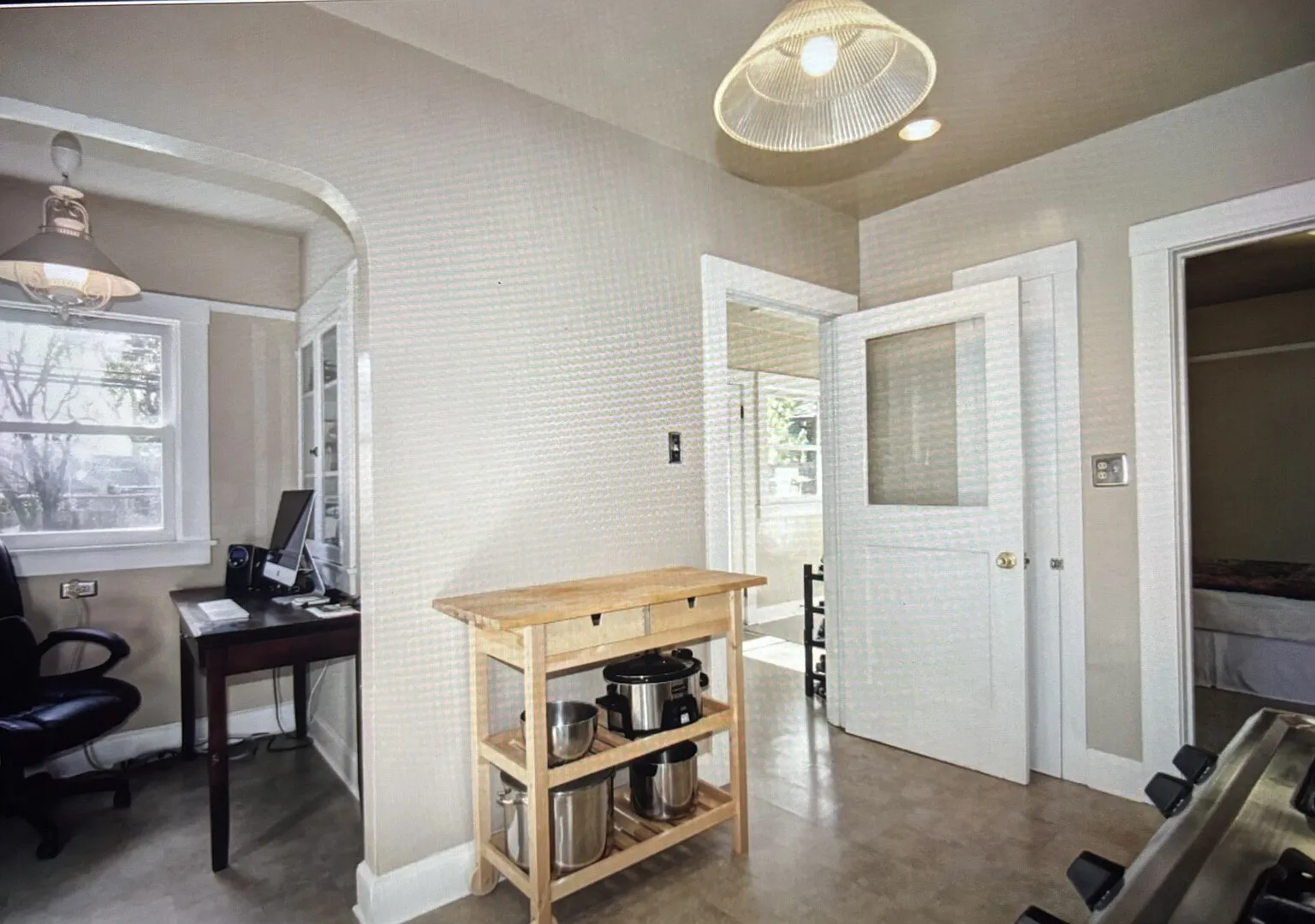 Private 1 Bedroom Home Walk to UC Davis Medical — Photo 1