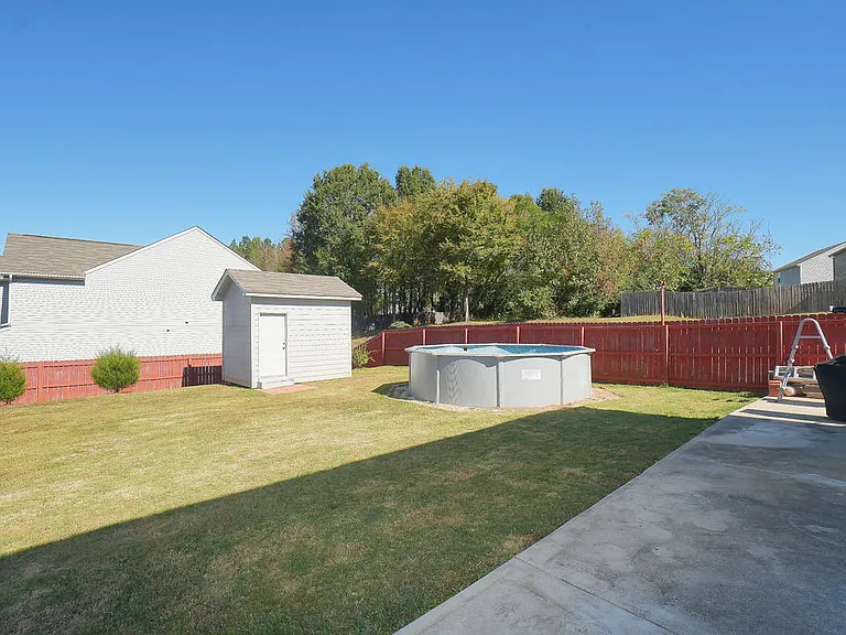 9728 Crooms Ct — Photo 22
