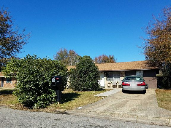 3rd image of 104 Mitzi Dr