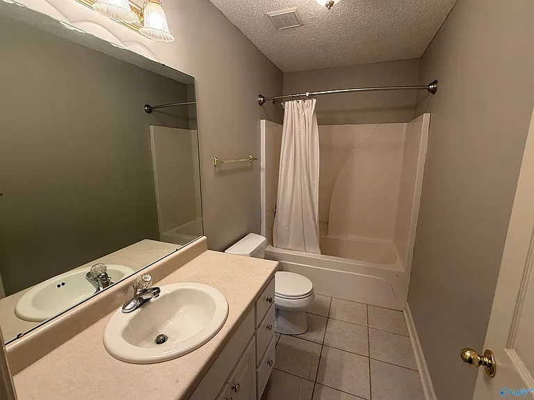 5308 Frankford Dr SE — Photo 12