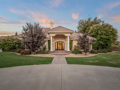 6142 N Academy Ave, Clovis, CA, 93619