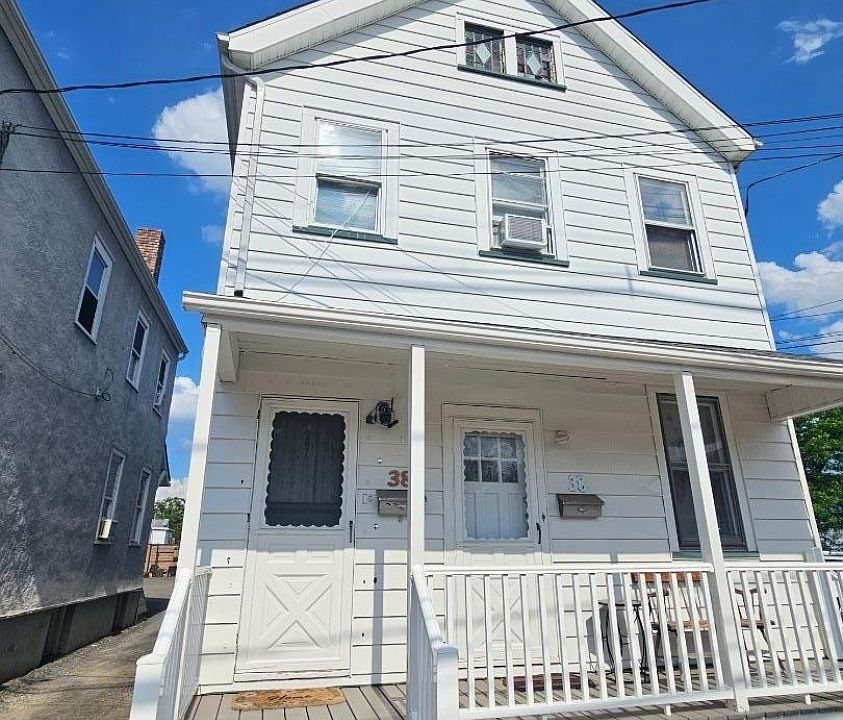 1st image of 38A N Thompson St