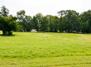 102 Meadowbrook Dr, Red Oak, TX 75154