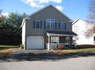 30 Ironwood Ln, Tewksbury, MA 01876