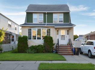 14-38 156th St, Whitestone, NY 11357