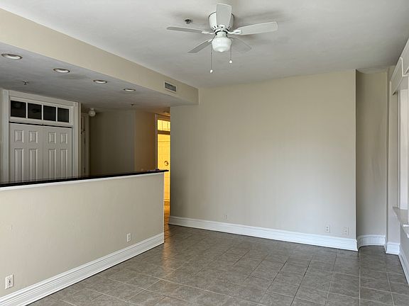 5th image of 2310 1st St APT 202