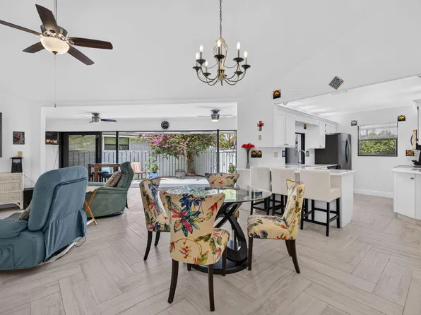1127 E SEMINOLE Avenue #15D, Jupiter, FL 33477