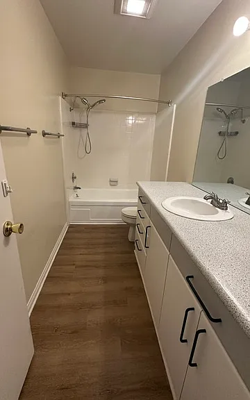 2727 Bayshore Ave — Photo 30