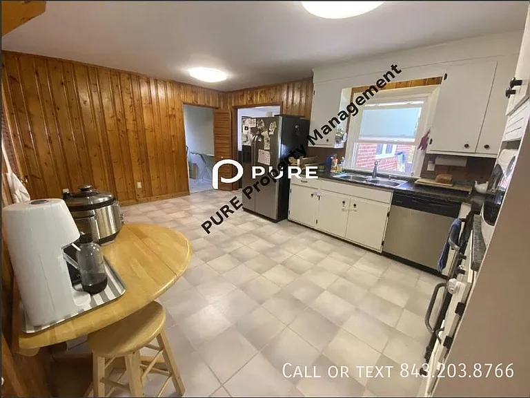 1940 Teakwood Rd — Photo 11