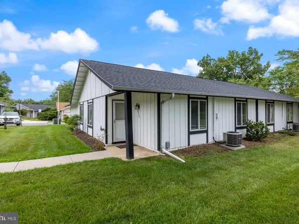 3625 Chorley Woods Way #8-B, Silver Spring, MD 20906