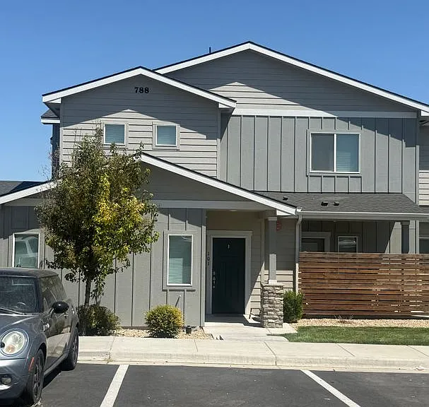788 W Backpack Ln #101 — Photo 1