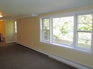 27 Potter Ln FLOOR 1, Huntington, NY 11743