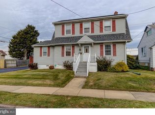 1327 Grant Ave, Woodlyn, PA