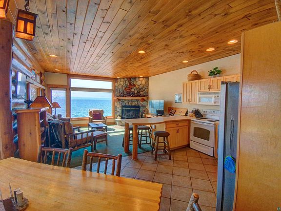 2nd image of 2826 Highway 61 #460