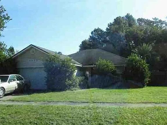 2nd image of 7659 Invermere Blvd