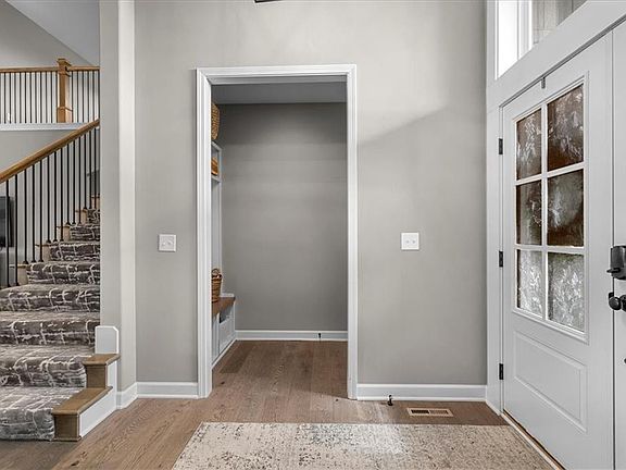 4th image of 21410 W 189th Ter