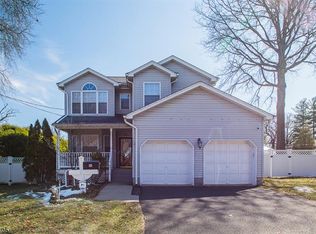 93 Kinderkamack Rd, Park Ridge, NJ 07656