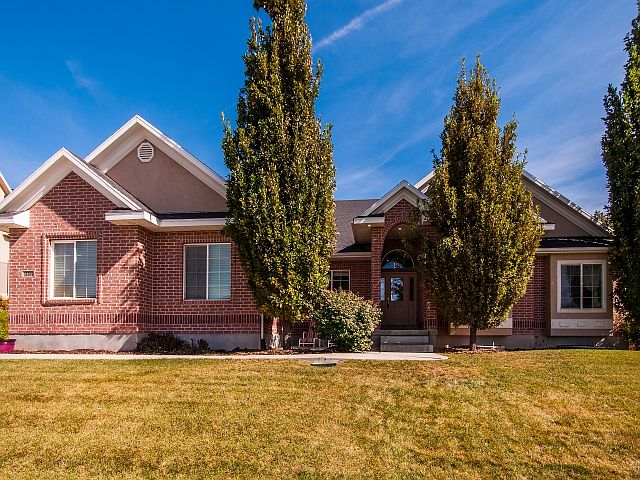1st image of 11309 S Berg Hollow Ln