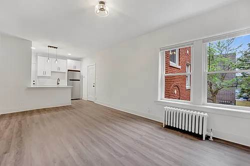6403 N Wayne Ave #3D Photo 1