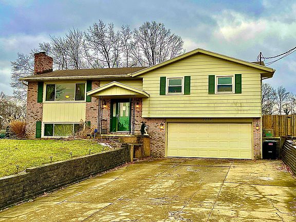 3rd image of 2278 Satinwood Dr