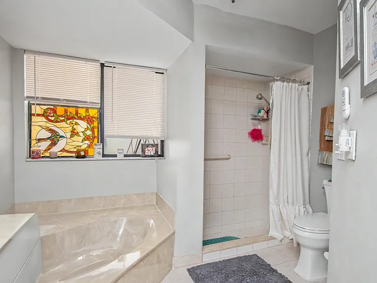 7678 Solimar Cir — Photo 26