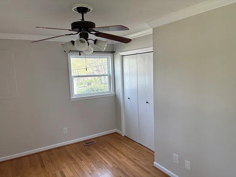 2807 Addison Rd — Photo 5
