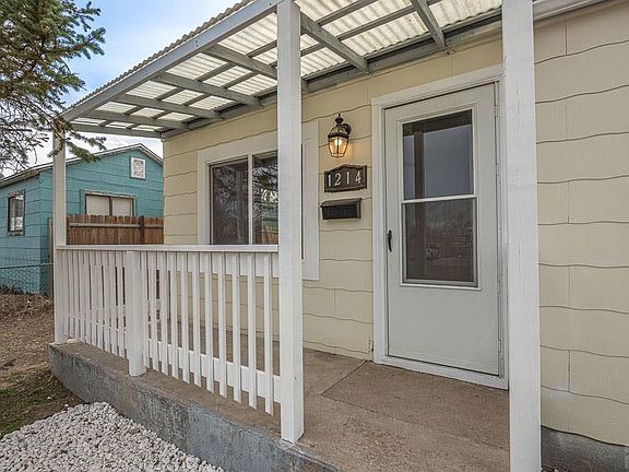 4th image of 1214 Grace Ave