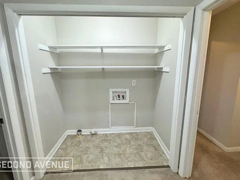 321 Nugget Ct — Photo 13