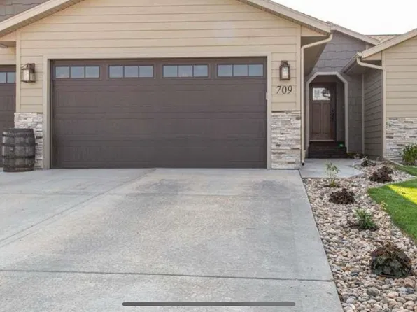 709 Haakon St, Rapid City, SD 57703