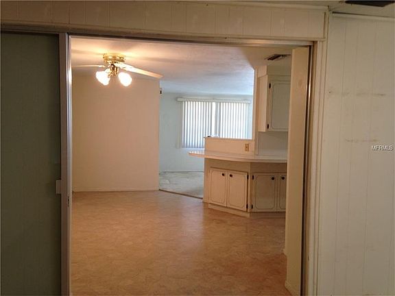5th image of 7428 Cass Cir