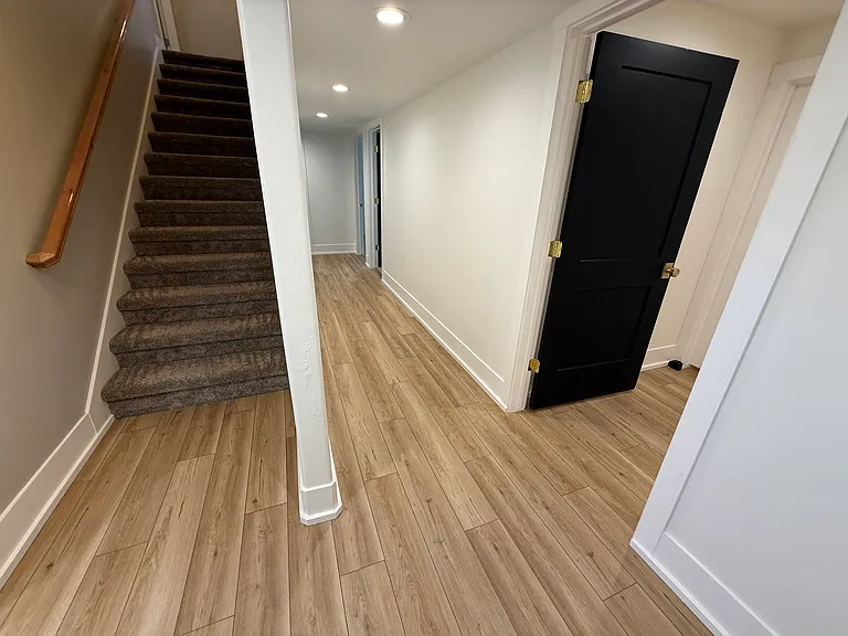 2156 W Thomas St — Photo 20