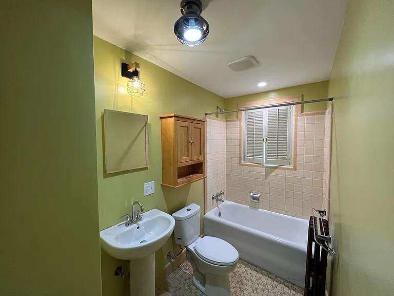 67 Grand Blvd #1 — Photo 4