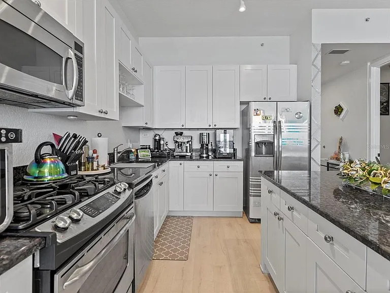 150 E Robinson St #2906 — Photo 7