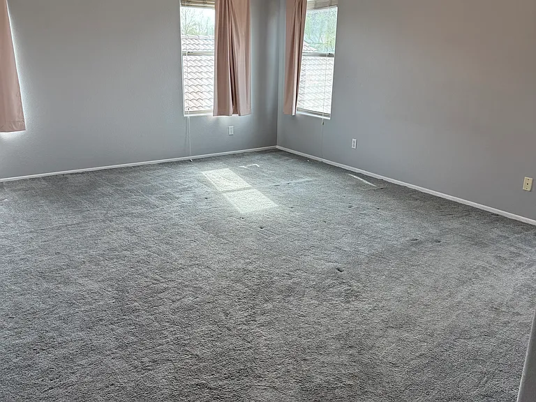 23210 N 22nd Pl — Photo 3