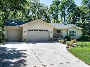 2001 Timber Lake Road, Oregon, WI 53575