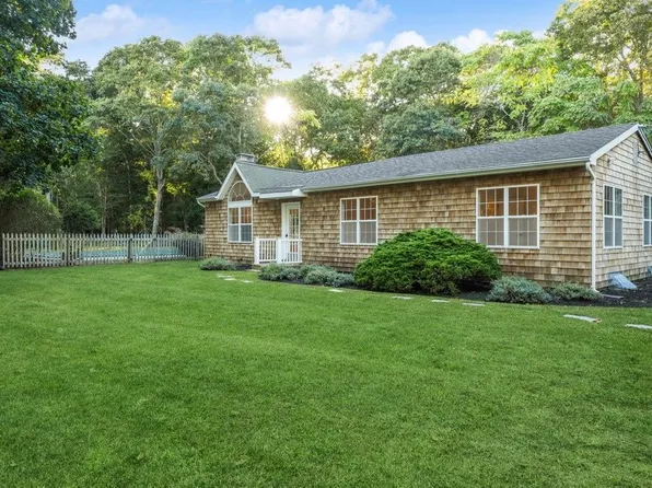 775 Springs Fireplace Rd, East Hampton, NY 11937