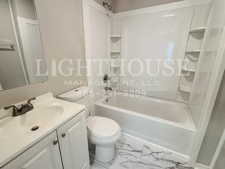 4129 Holston Dr — Photo 8