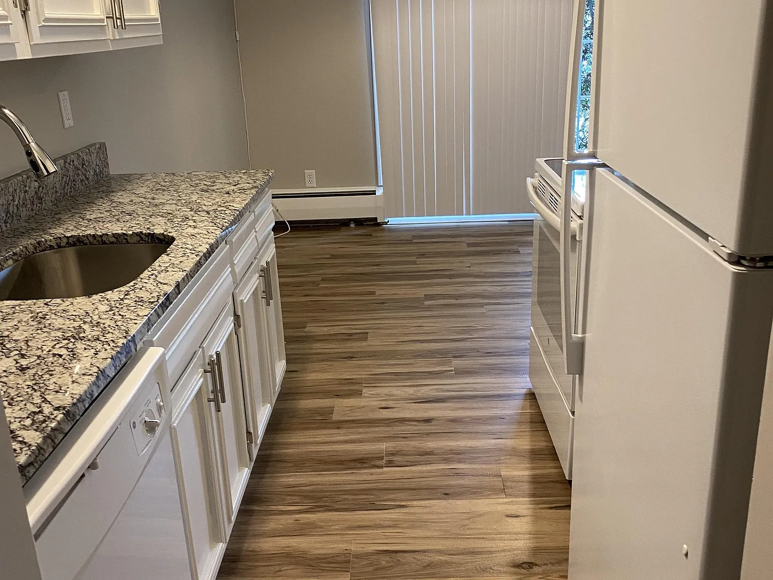 814 Old Settlers Trail, Apt. 4 — Photo 2