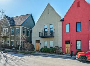 11173 Serenbe Ln, Chattahoochee Hills, GA 30268