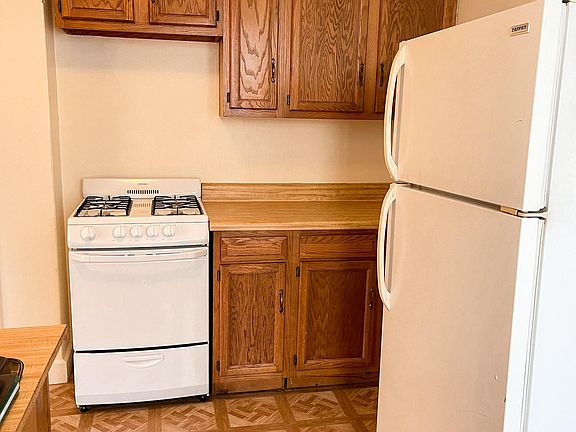 2nd image of 243 Farrington St APT 1