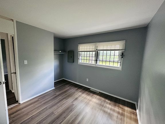 4th image of 20515 Ilene St