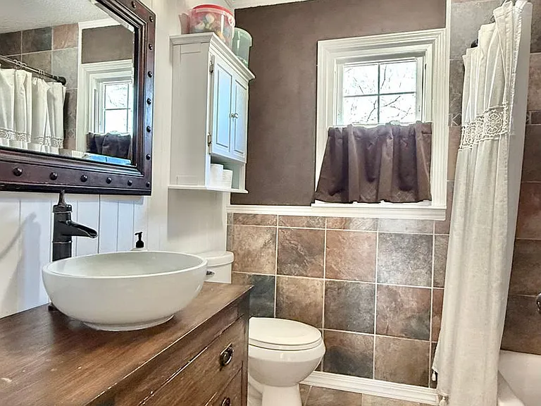 636 Sydney Bender Ln — Photo 15
