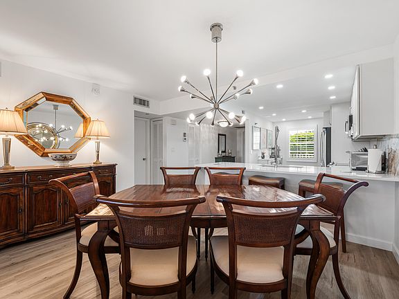 3rd image of 3499 Oaks Way #407