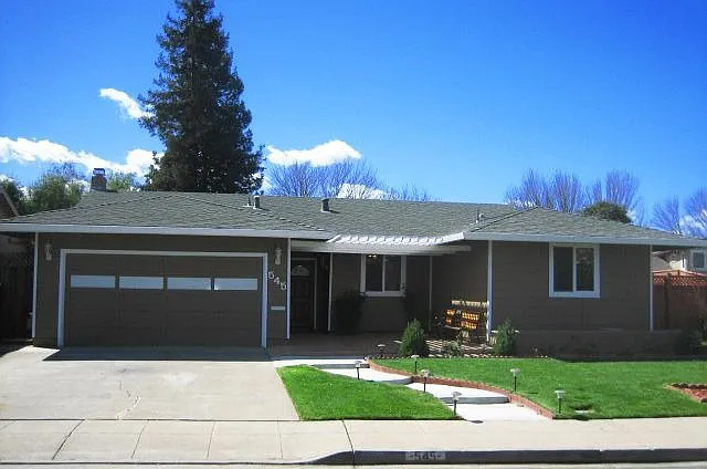 545 Cinnabar Dr photo 1
