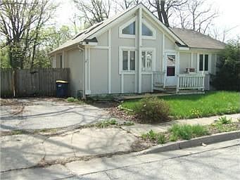 2nd image of 7 Brooks Ct