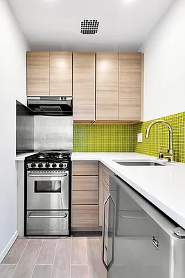 Sold by Bond New York | media 2