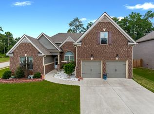 1414 Stone Ridge Ct, Hampton, GA 30228
