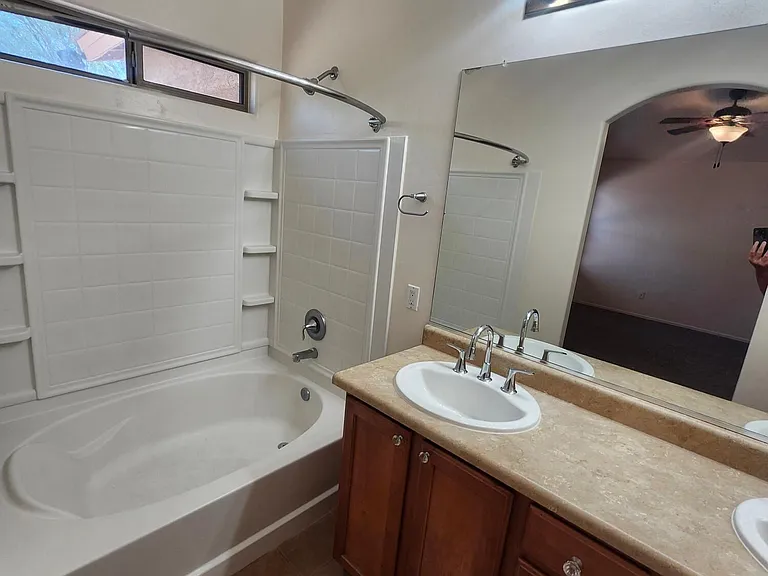 4123 E Coolbrooke Dr — Photo 24