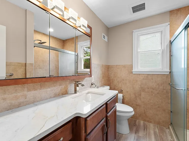 156 S Clearview Ave — Photo 22